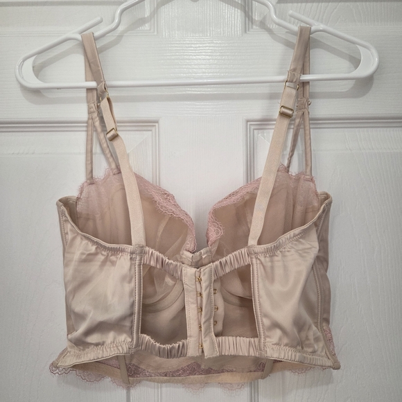 Victoria's Secret Dream Angels Unlined Balconette Lace Bustier Cream/Pink 36DD - Picture 8 of 15